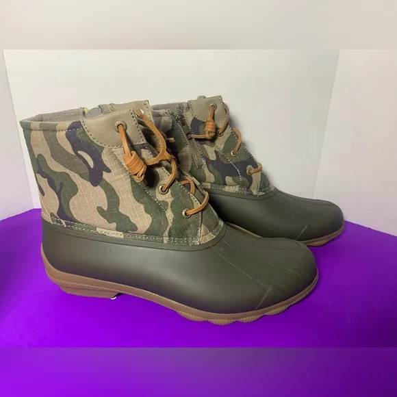 SPERRY Women’s Saltwater Tide Camo Duck Boots 11M New